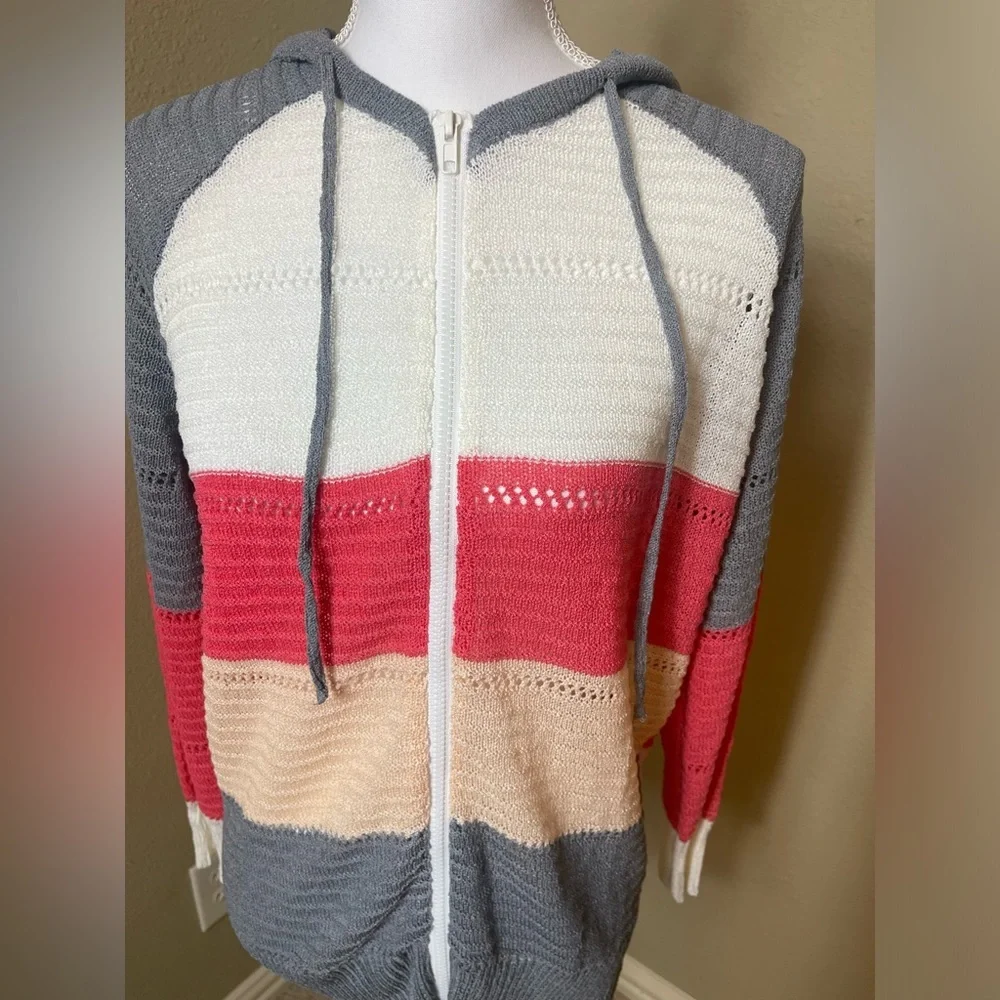 BTFBM Colorblock lightweight mesh zip,up sweater with hood. NWT - Picture 3 of 4